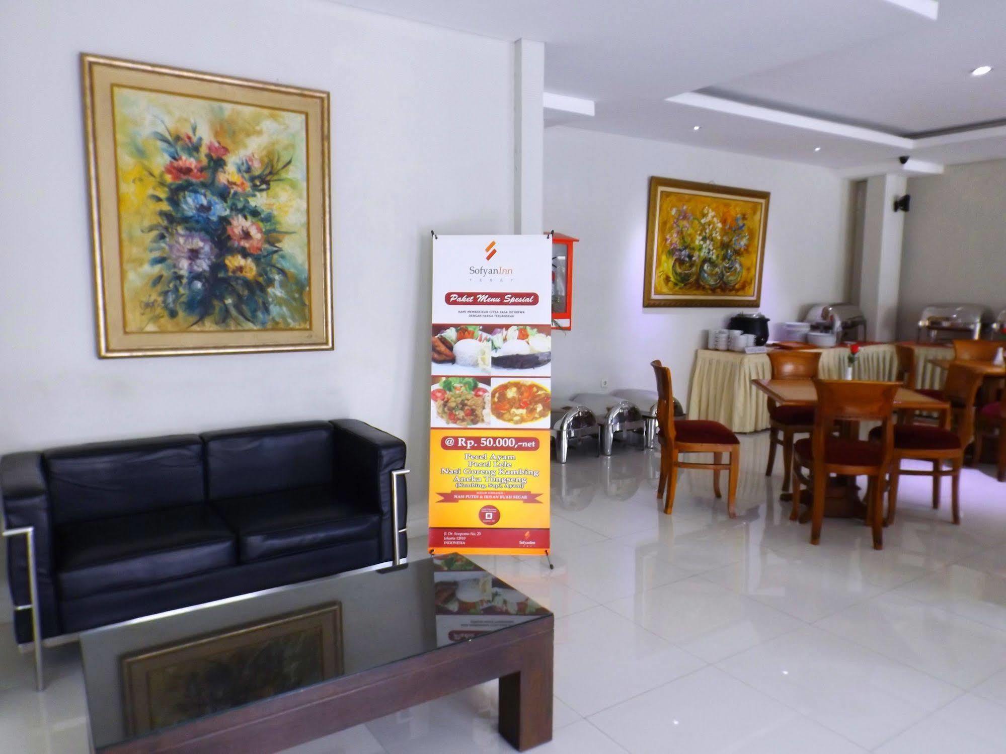 Sofyan Hotel Soepomo Jakarta Exterior photo